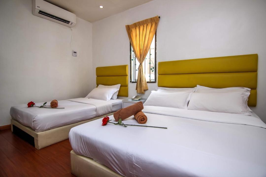 Rose Cottage Hotel Bandar Seri Alam Джохор-Бару Екстер'єр фото
