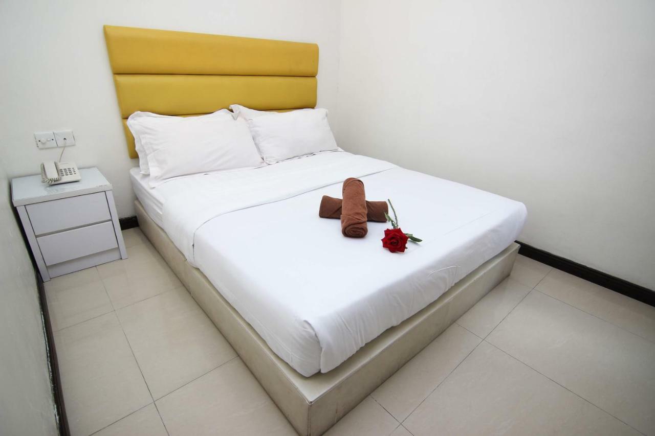 Rose Cottage Hotel Bandar Seri Alam Джохор-Бару Екстер'єр фото